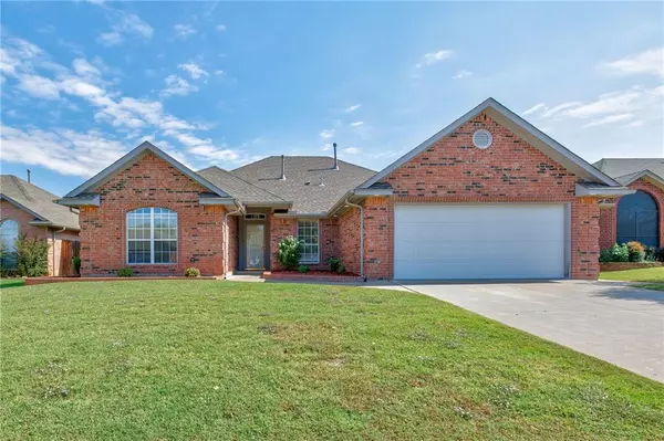 301 Morningside Drive, Yukon, OK 73099