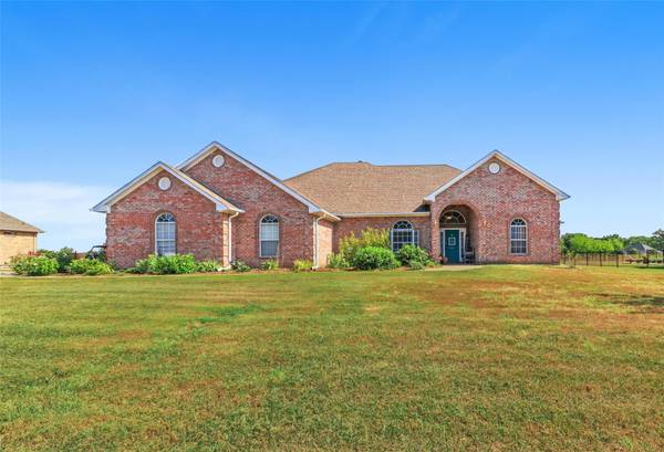 2862 Mallard Drive, Greenville, TX 75402