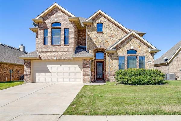 15353 Mallard Creek Street, Fort Worth, TX 76262