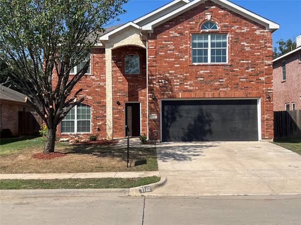 1112 Sunny Creek Lane, Euless, TX 76040