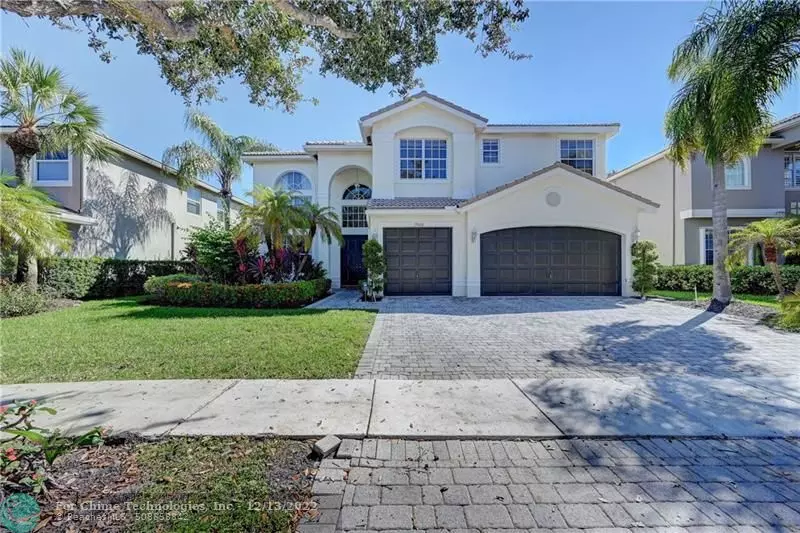 Boca Raton, FL 33498,19168 Skyridge Cir