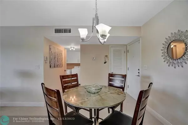 Deerfield Beach, FL 33441,411 SE 8th St  #232