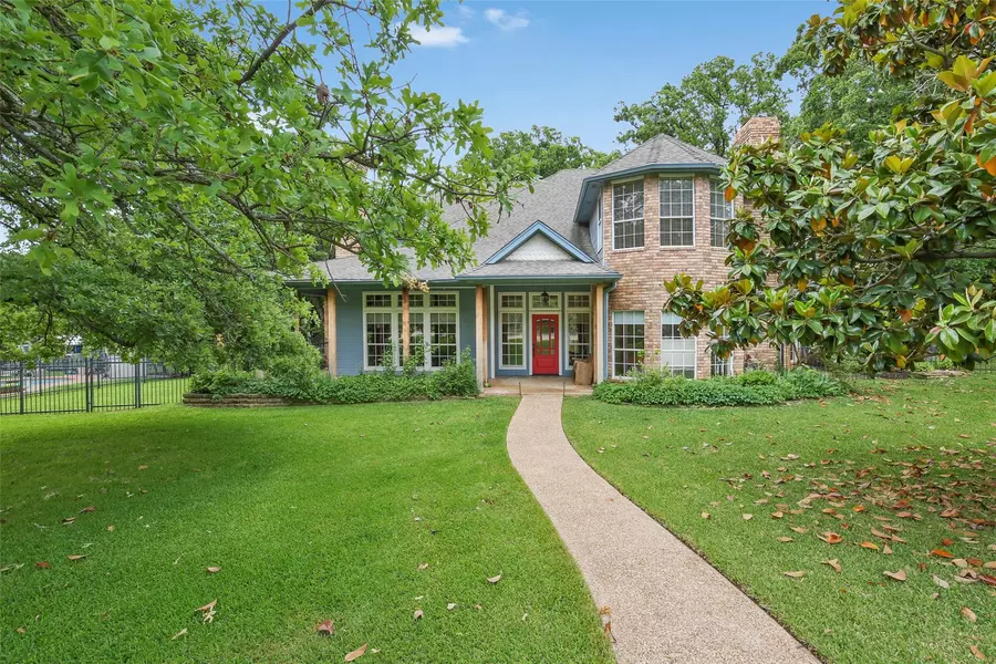 3404 Heritage Oak Court, Grapevine, TX 76051