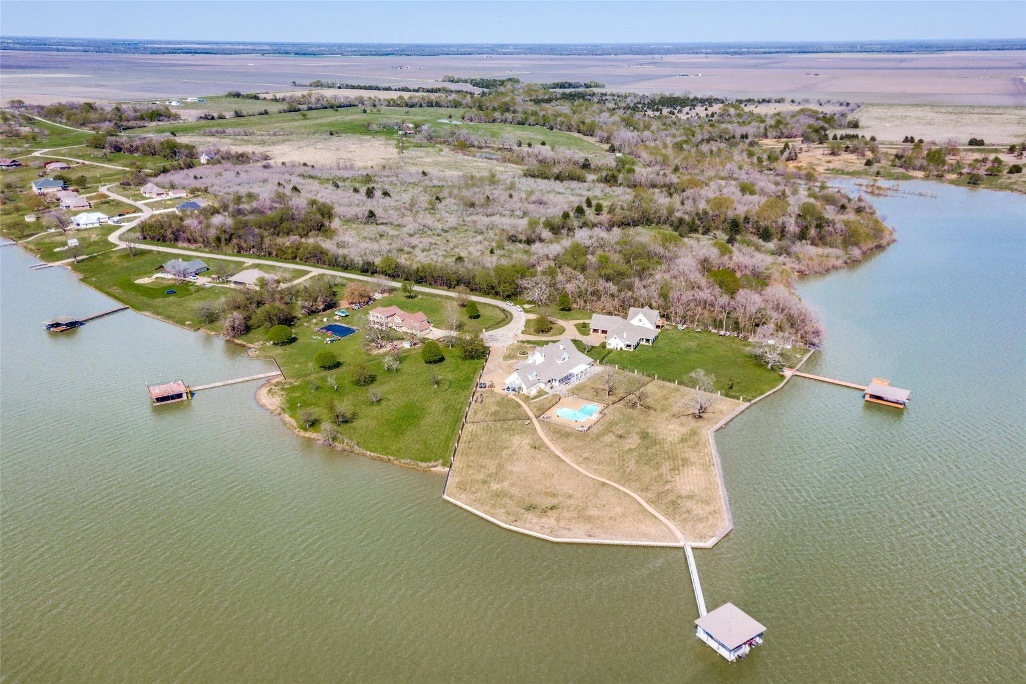 Kerens, TX 75144,40.99 CR 0160