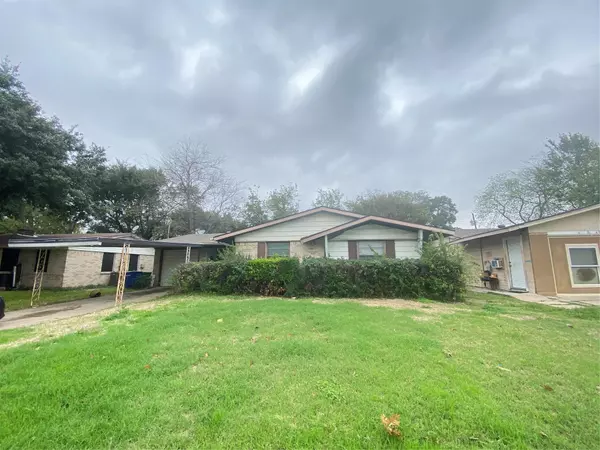 1831 Wintergreen Road, Carrollton, TX 75006