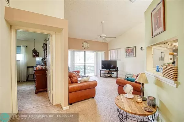 Boynton Beach, FL 33426,14 VIA DE CASAS SUR