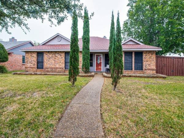 6018 Lakebrook Drive, Garland, TX 75043