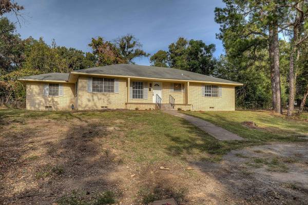 613 Graham Street, Mineola, TX 75773