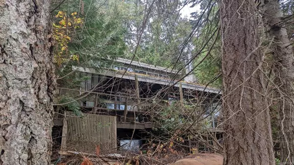 Piers Island, BC V8L 3X9,39 McKenzie Cres