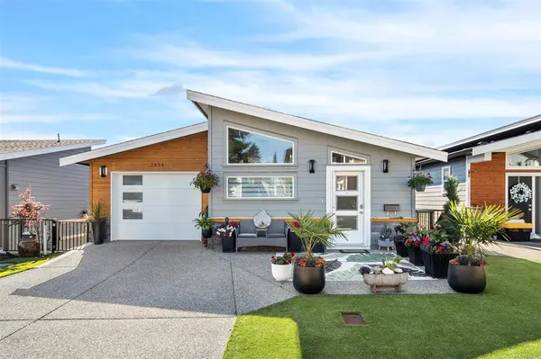 2454 Prospector Way,  Langford,  BC V9B 5X6