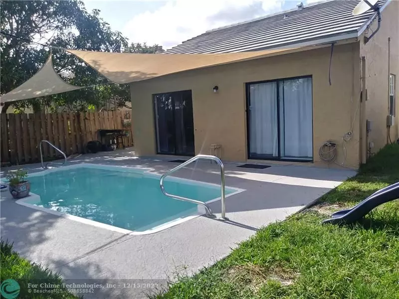 Lake Worth Beach, FL 33463,5896 Strawberry Lakes Cir