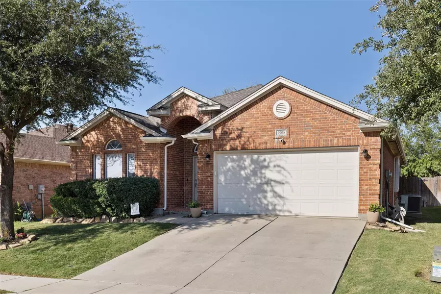 9905 Bend Court, Fort Worth, TX 76177