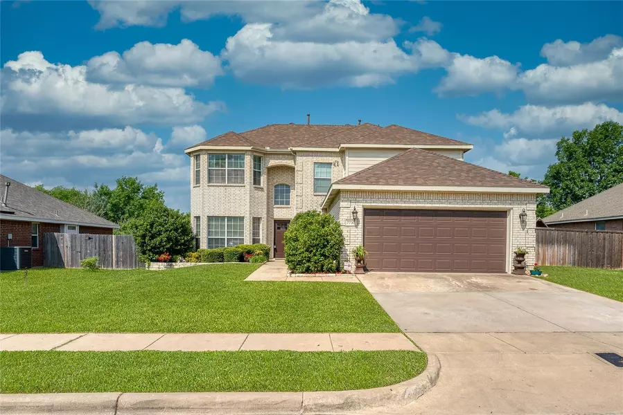 7757 Stansfield Drive, Fort Worth, TX 76137