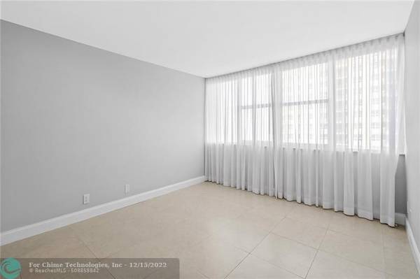 Hallandale Beach, FL 33009,3140 S Ocean Dr  #1009