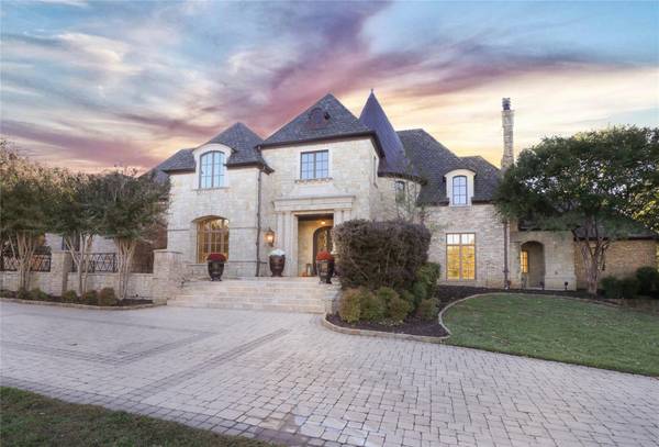 5905 Pine Valley Drive, Flower Mound, TX 75022