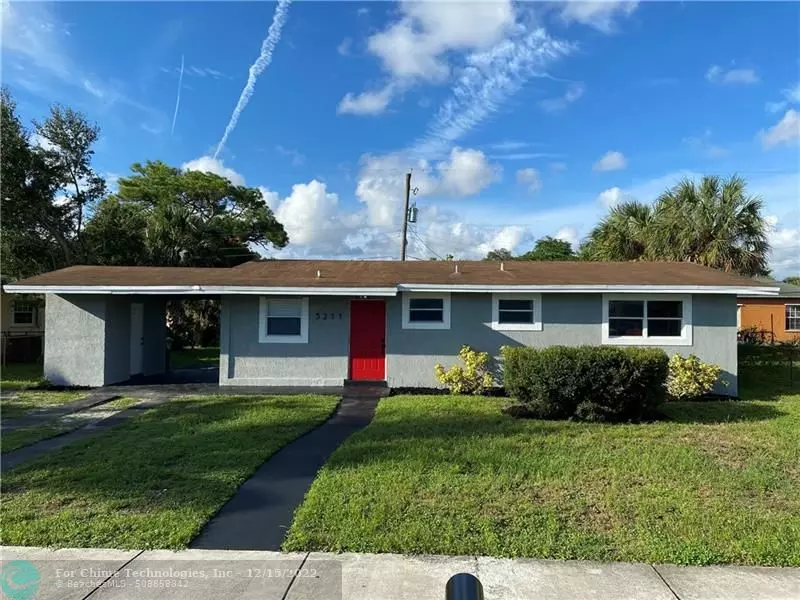 3211 NW 5th St, Lauderhill, FL 33311