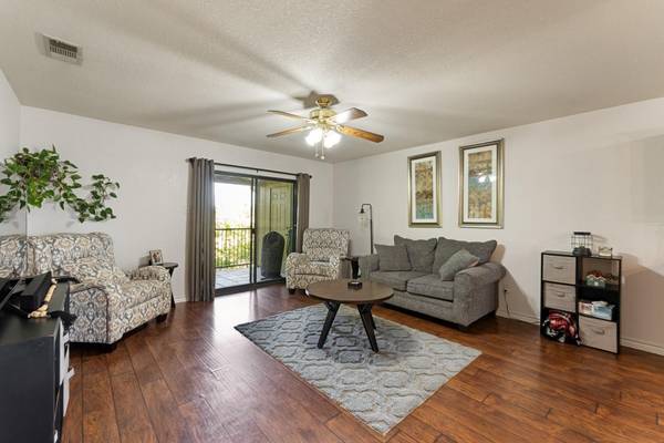 849 S Gun Barrel Lane #E7, Gun Barrel City, TX 75156