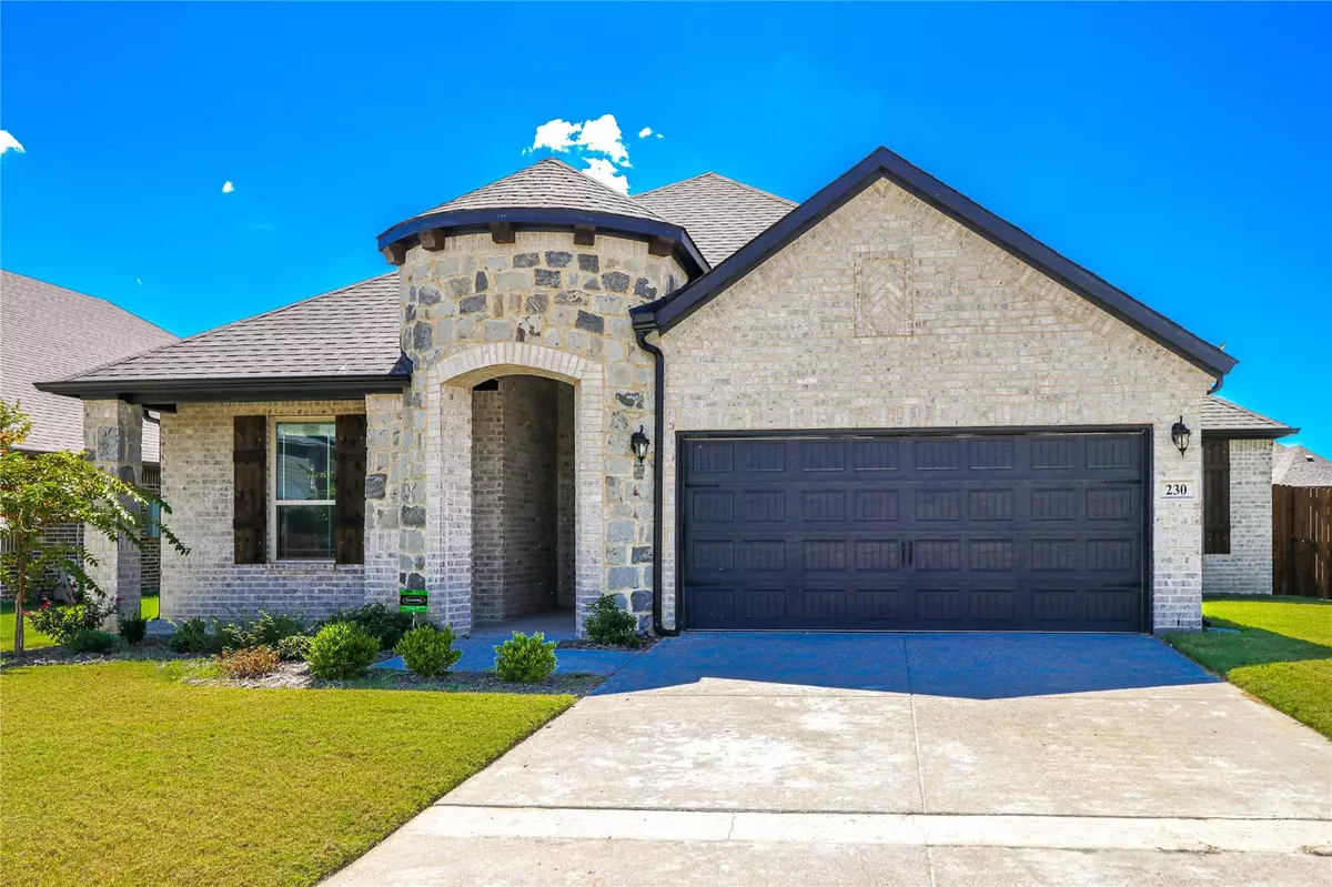 Waxahachie, TX 75165,230 Hedgewood Drive