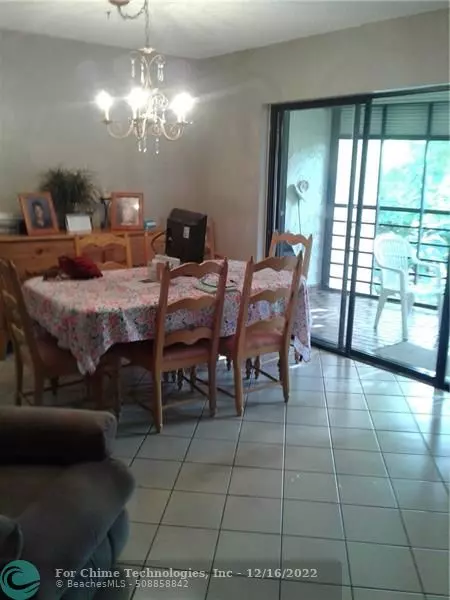 6855 W Broward Blvd APT 410  #410, Plantation, FL 33317