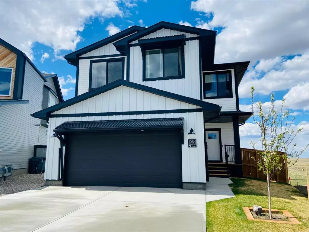 Lethbridge, AB T1J 5V3,1286 Pacific CIR W