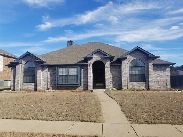 1208 Berkshire Court, Allen, TX 75002