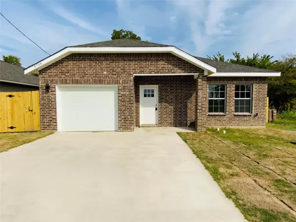 4504 Spencer Street, Greenville, TX 75401