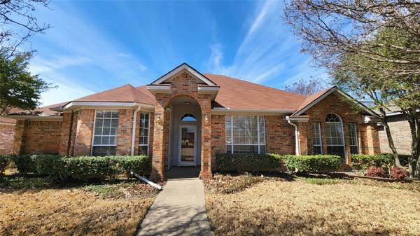 1013 Schrade Trail, Mesquite, TX 75181