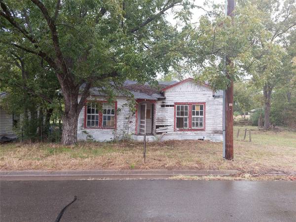 605 Fuller Street, Sulphur Springs, TX 75482