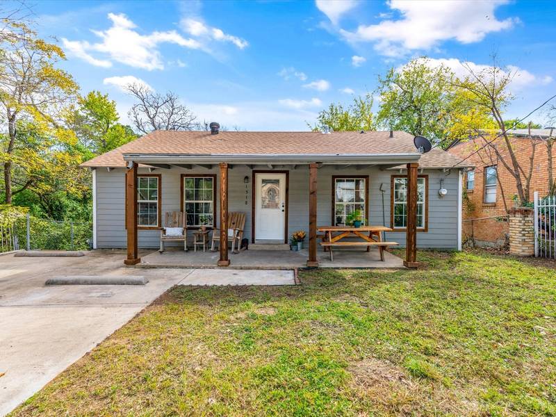 1518 E Waco Avenue, Dallas, TX 75216