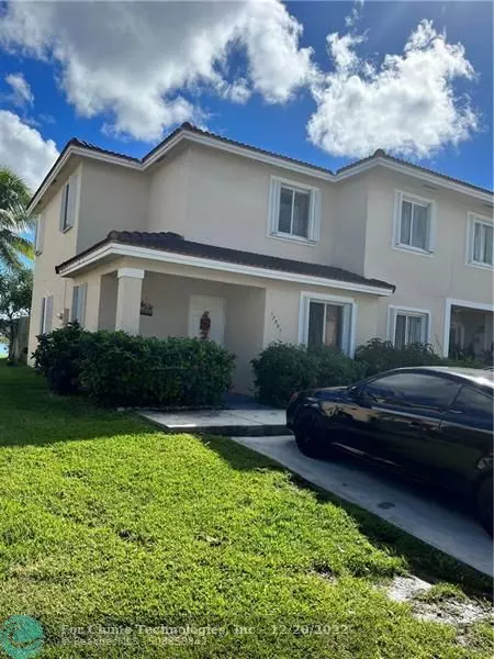 17501 SW 140 CT  #17501, Miami, FL 33177