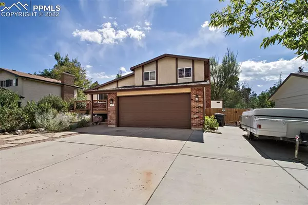 Colorado Springs, CO 80917,5295 Whimsical DR