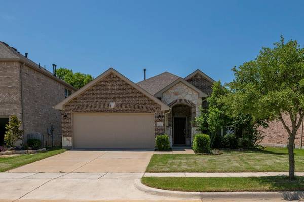 1728 Ridge Creek Lane, Aubrey, TX 76227