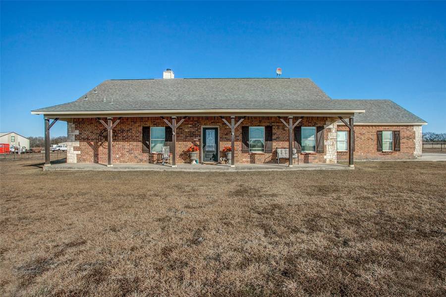 5697 Fm 547, Farmersville, TX 75442