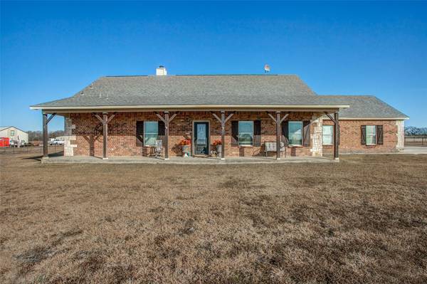 5697 Fm 547, Farmersville, TX 75442