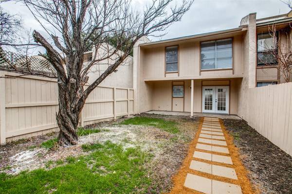 429 Valley Park Drive, Garland, TX 75043