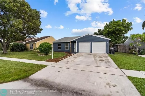 Lake Worth Beach, FL 33467,5271 Canal Cir