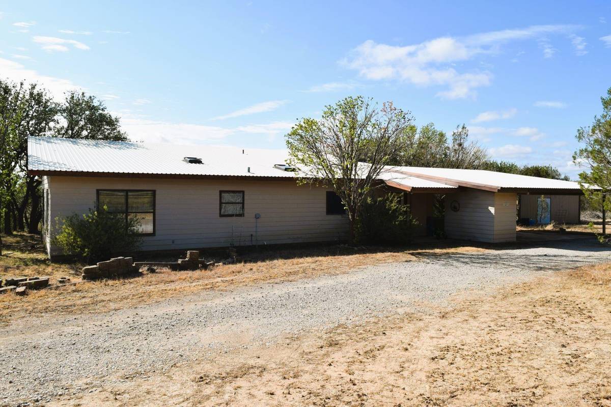 Santa Anna, TX 76878,2473 County Road 210