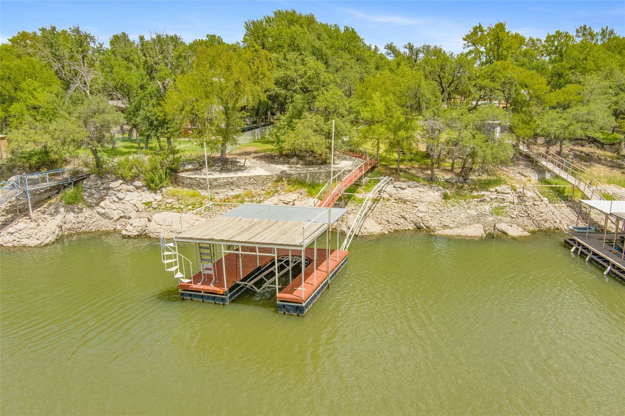 Brownwood, TX 76801,111 cove cir