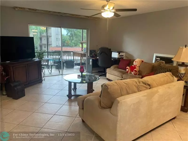 6061 N Falls Circle Dr  #209, Lauderhill, FL 33319