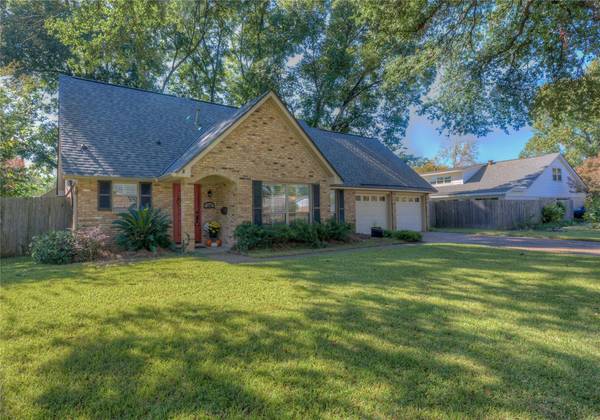 305 Baycliff Lane, Shreveport, LA 71105