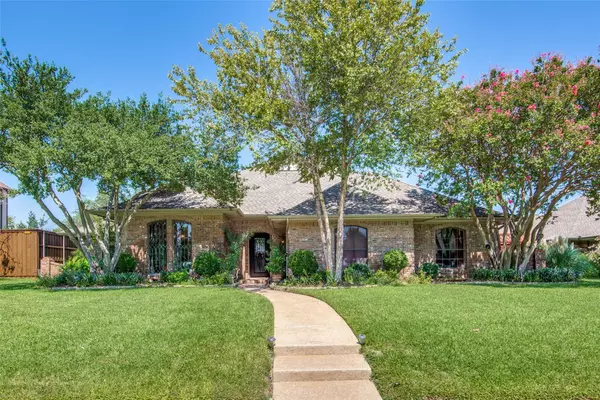 1513 Faringdon Drive, Plano, TX 75075