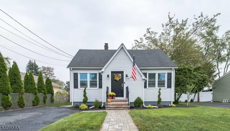 24 Field St, Bridgewater Twp., NJ 08807