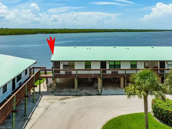 611 Palm AVE G-34, Goodland, FL 34140