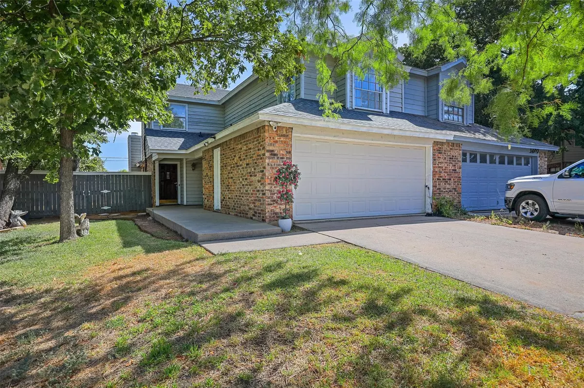 Fort Worth, TX 76120,1405 Palmnold Circle E