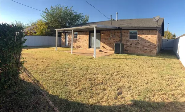 Moore, OK 73160,1024 NW 14th Street