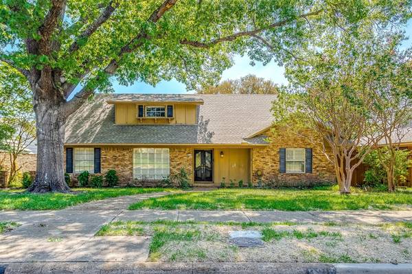 9316 Mercer Drive, Dallas, TX 75228