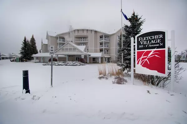 Airdrie, AB T4B 2M5,305 1 AVE NW #205