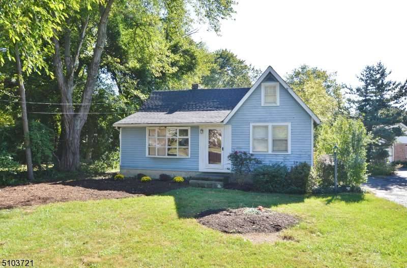 123 River Rd, East Hanover Twp., NJ 07936