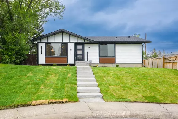 Calgary, AB T2V 3A7,34 Hogarth CRES SW