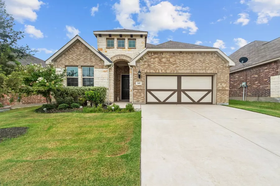 509 Windy Knoll Road, Fort Worth, TX 76028